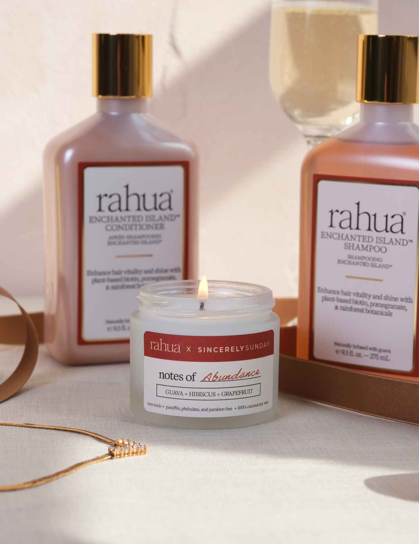 Enchanted Island Candle Holiday Set